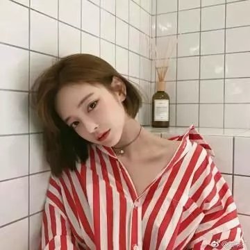 她不见了
