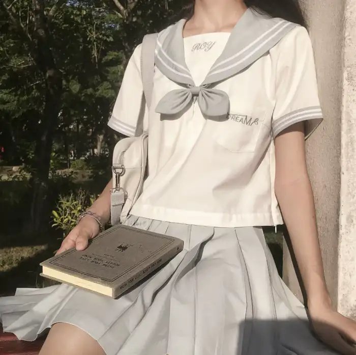 厉鬼缠身